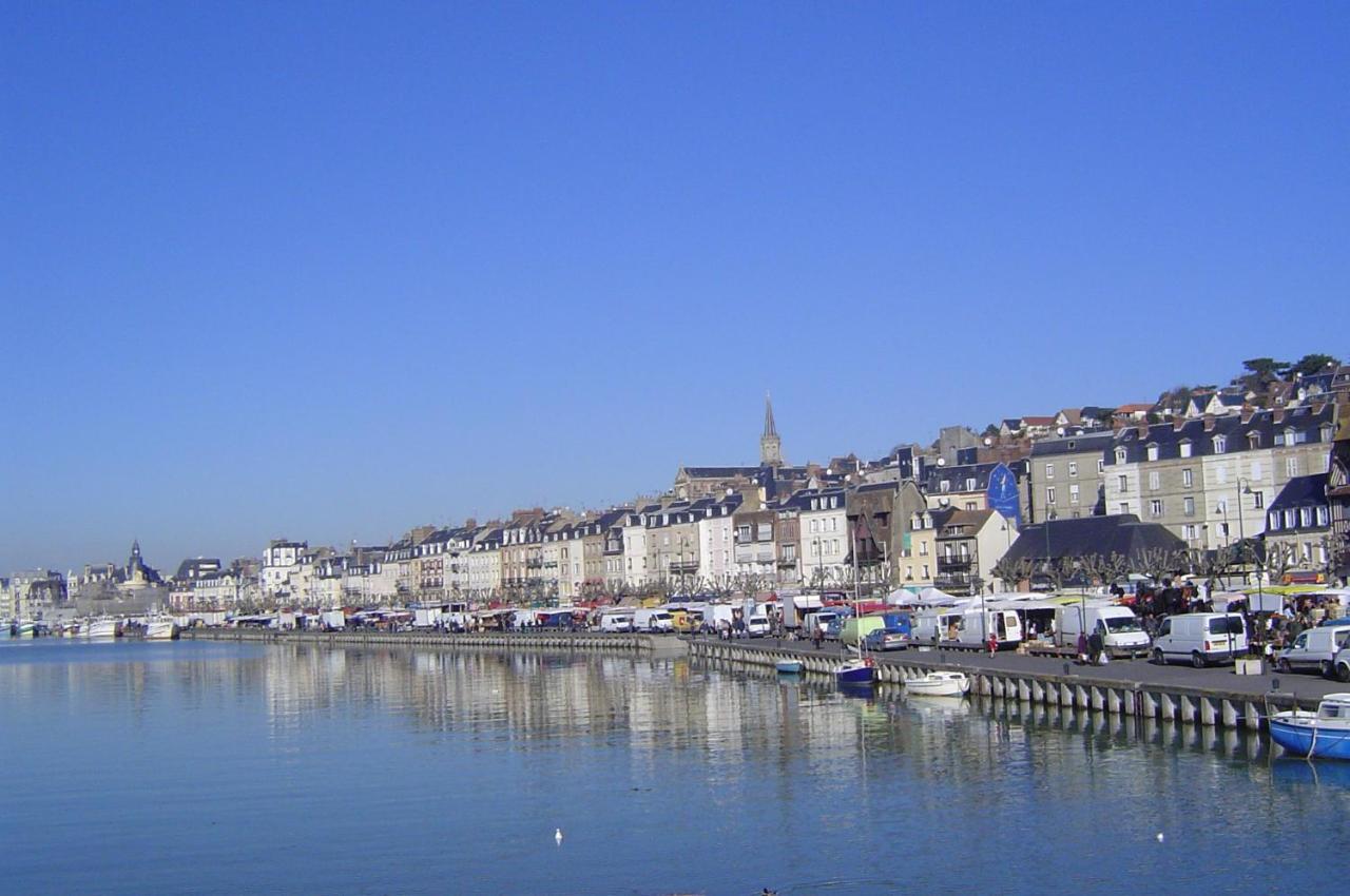 Sowell Hotels Le Beach Trouville-sur-Mer Exterior photo